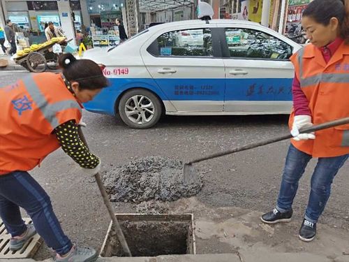 红花岗沉沙井清掏-污水井清理