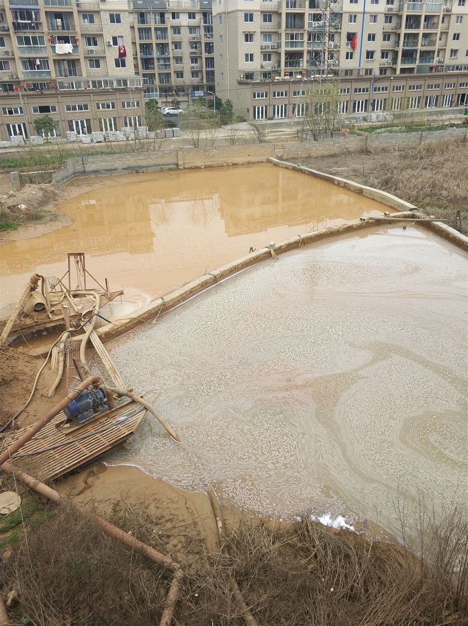 红花岗沉淀池淤泥清理-厂区废水池淤泥清淤