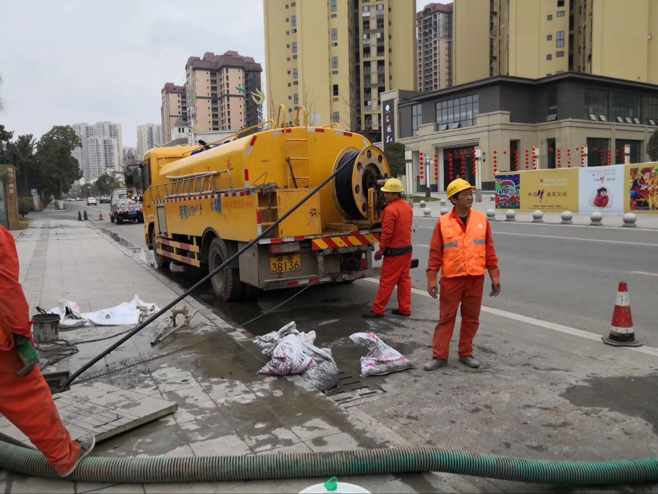 红花岗排污管道清淤-管道清洗